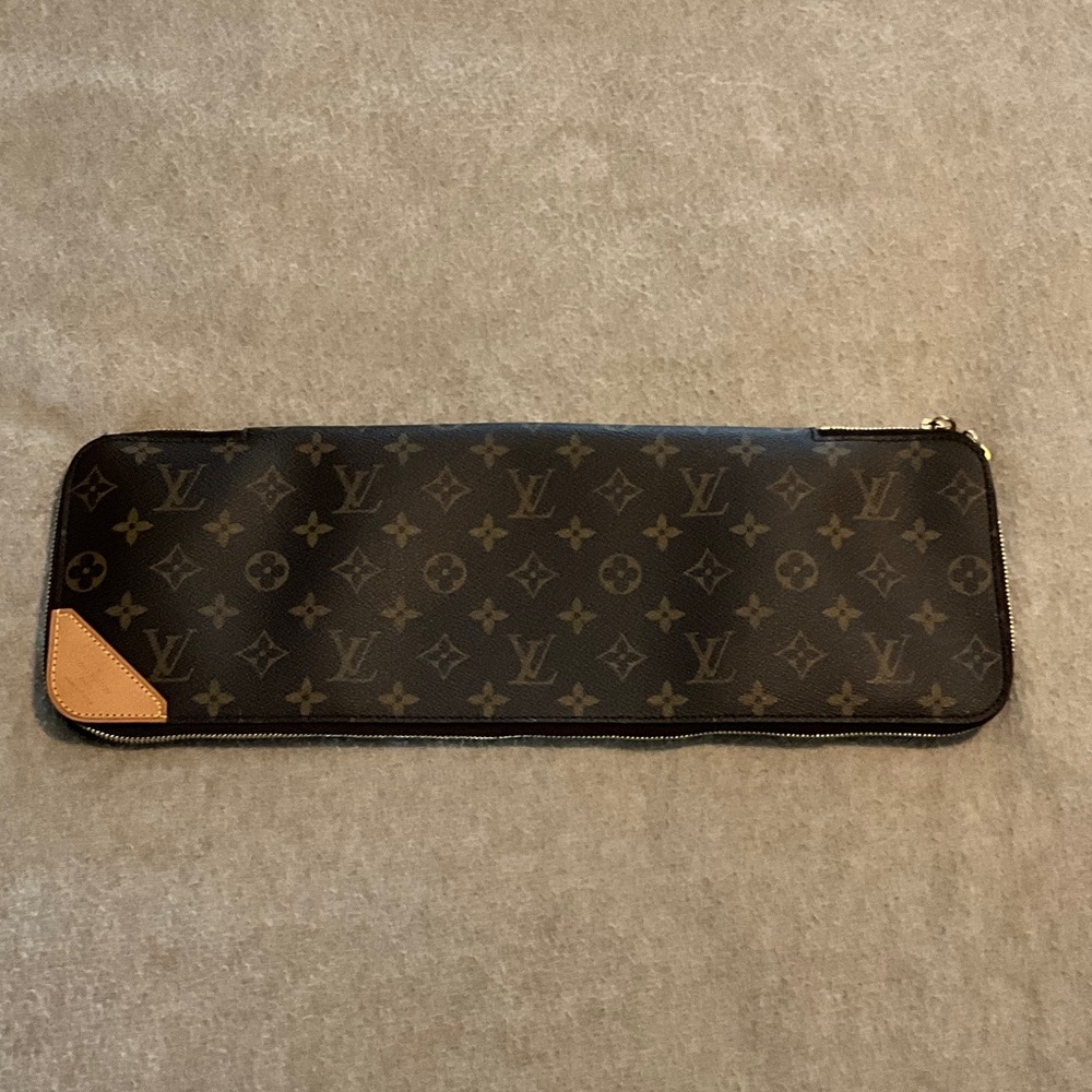 Louis Vuitton Brown and Tan Monogram 5 Tie Case